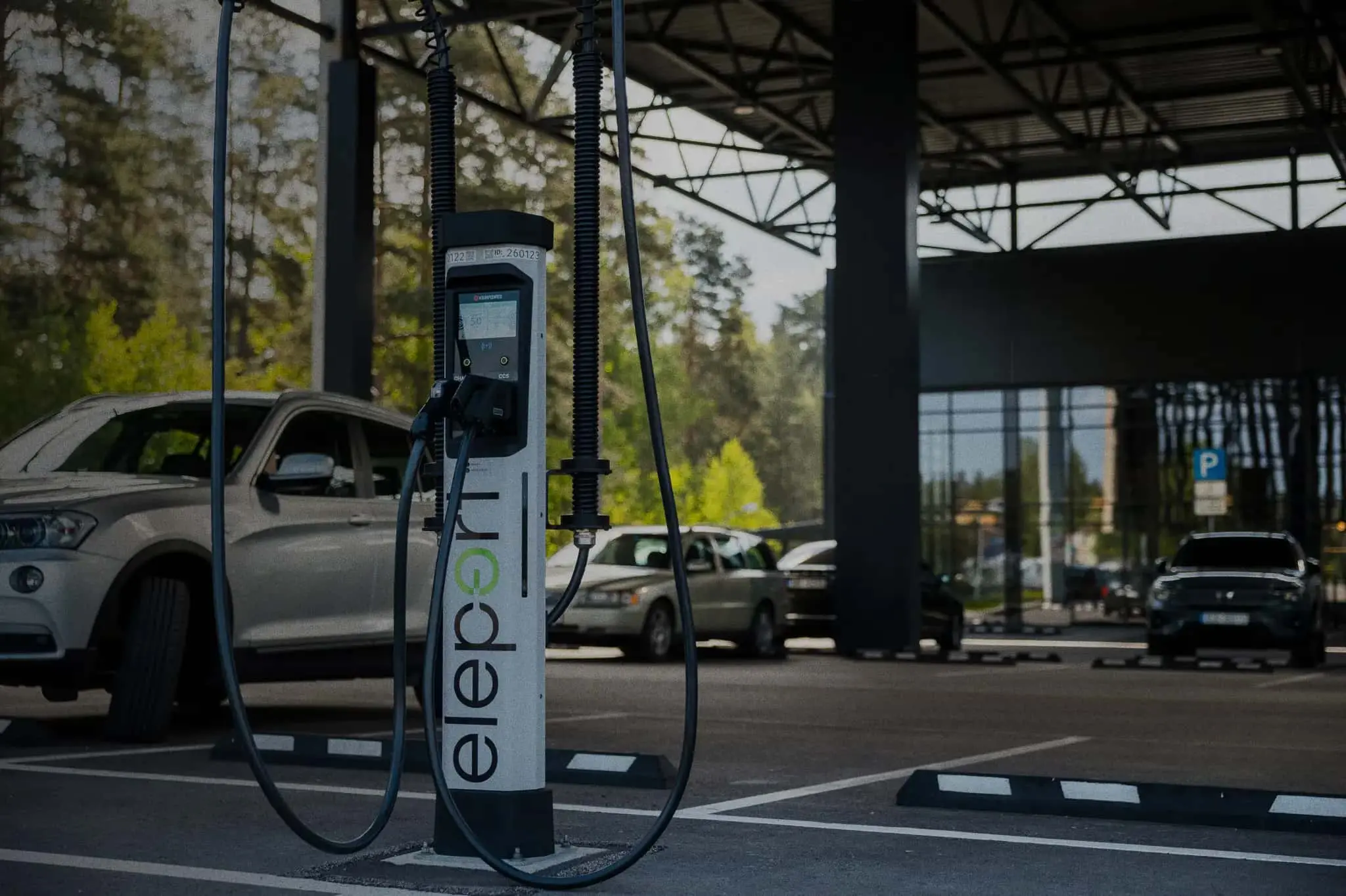 Charging Etiquette – Some Rules that Every EV Owner Should Keep in Mind - 1 EV charging etiquette Eleport